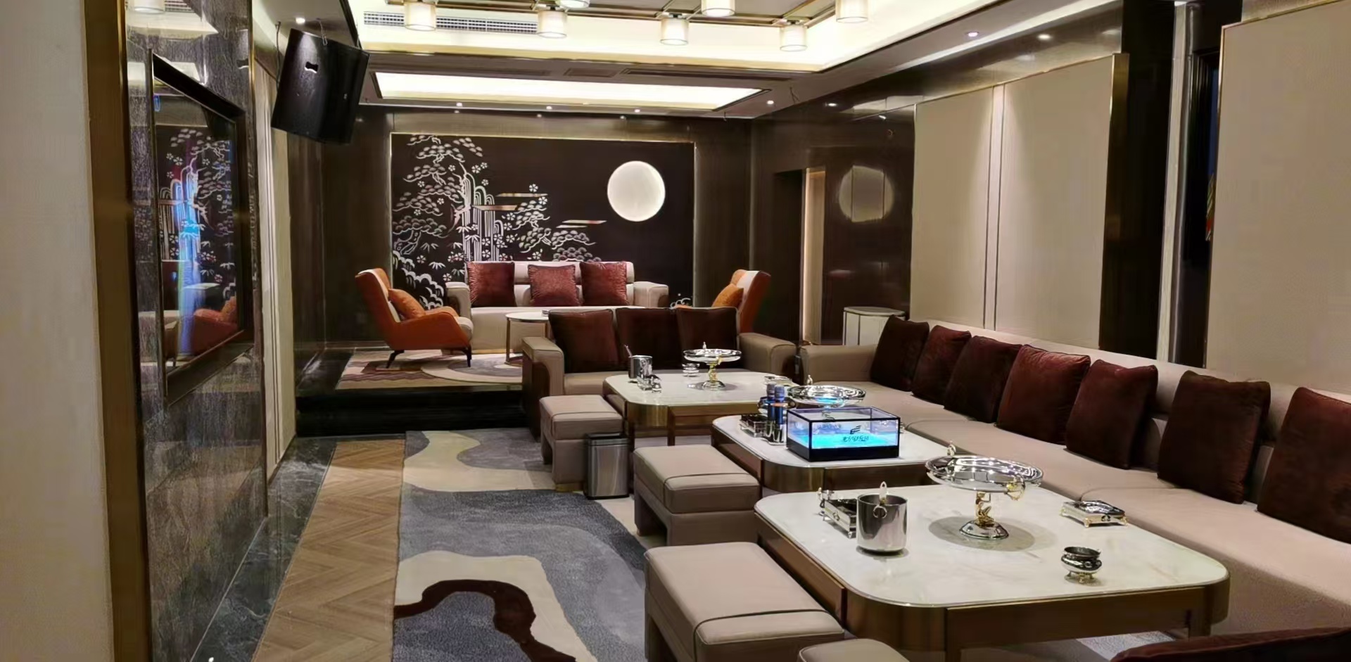 成都东方伊甸园包厢2.jpg 成都东方伊甸园包厢2.jpg